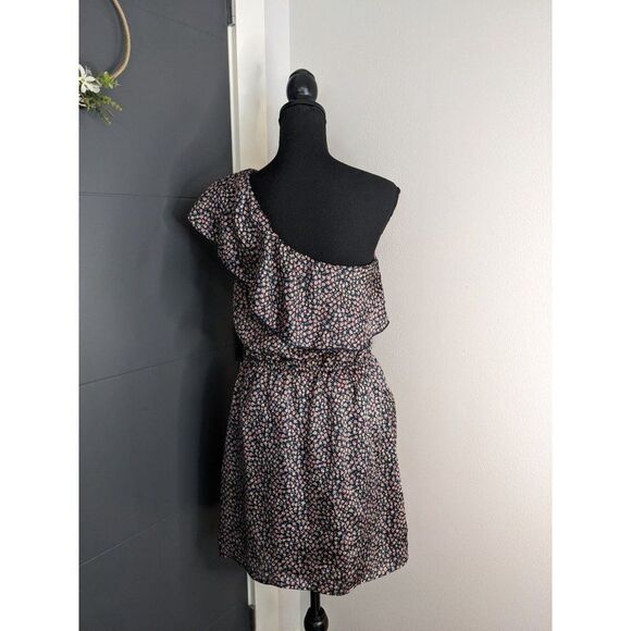 Free Generation One Shoulder Floral Dress with Ruffle - M Made in USA - Picture 3 of 8